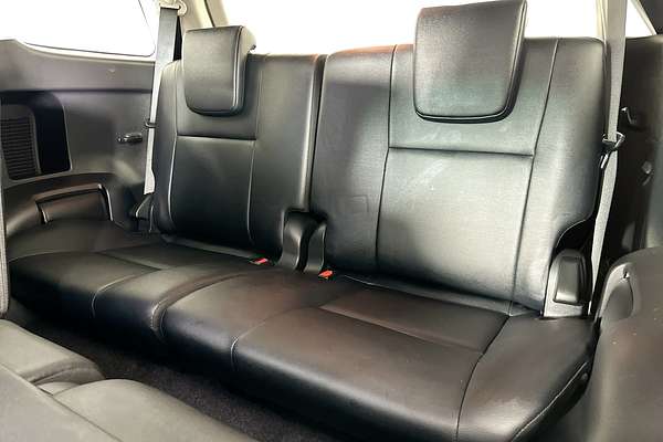 2020 Toyota FORTUNER CRUSADE GUN156R