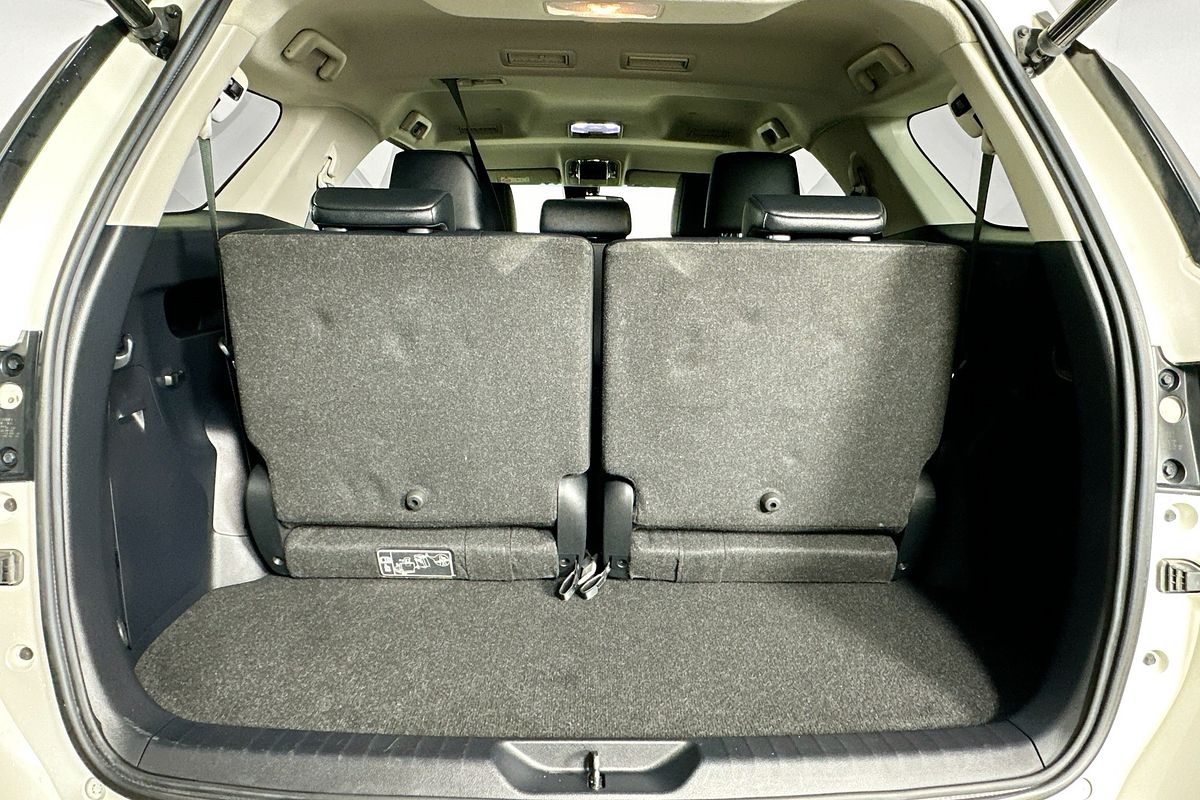 2020 Toyota FORTUNER CRUSADE GUN156R