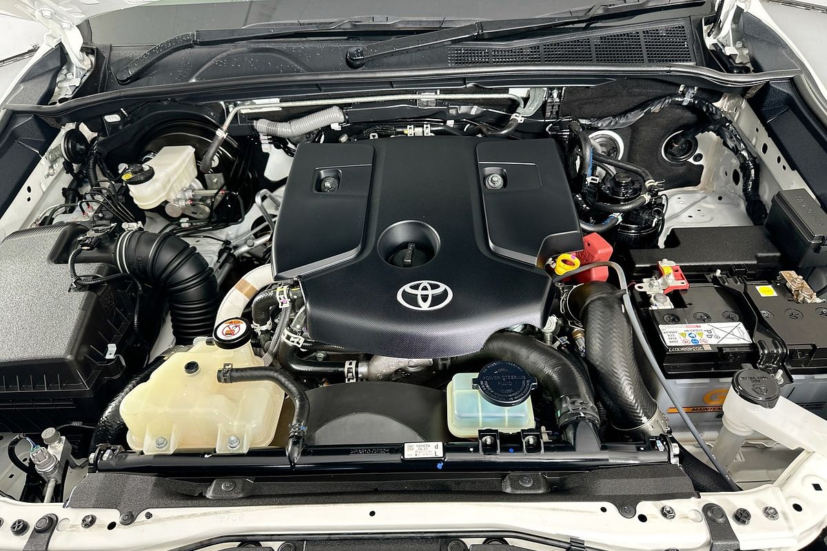 2024 Toyota FORTUNER GX GUN156R