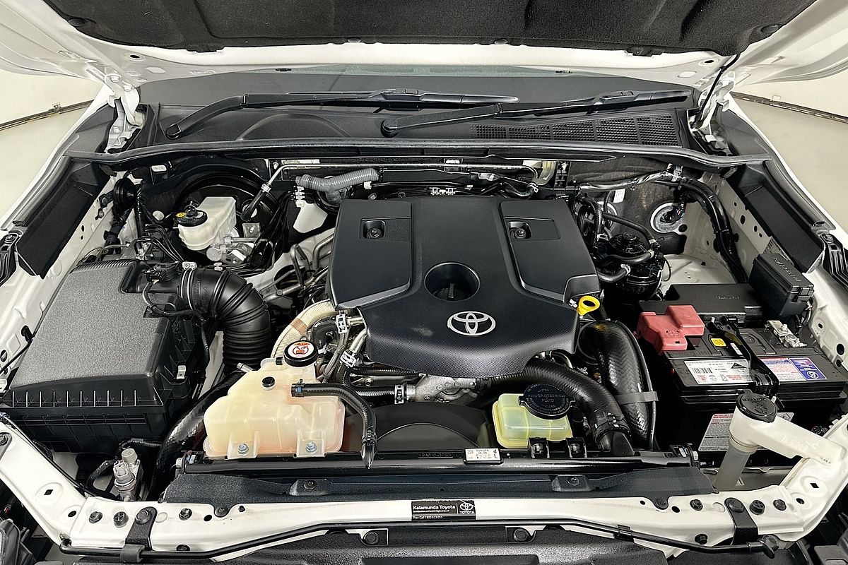 2017 Toyota FORTUNER CRUSADE GUN156R