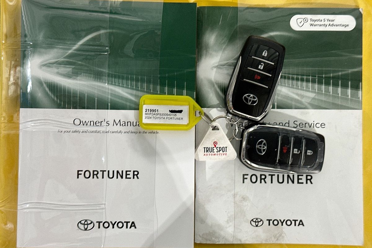 2024 Toyota FORTUNER GX GUN156R