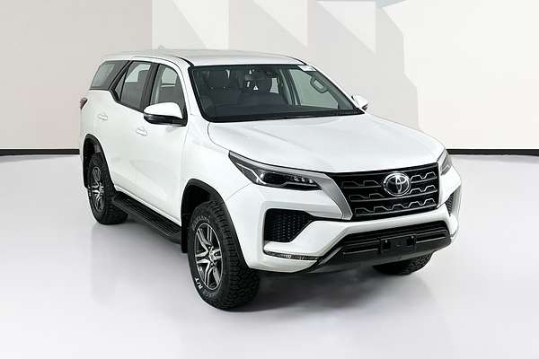 2022 Toyota FORTUNER GX GUN156R