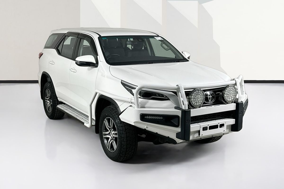 2023 Toyota FORTUNER GX GUN156R