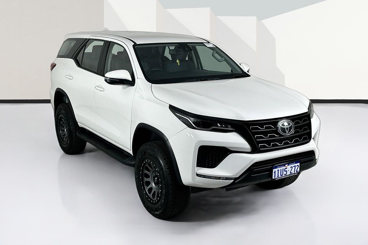 2022 Toyota Fortuner GX GUN156R