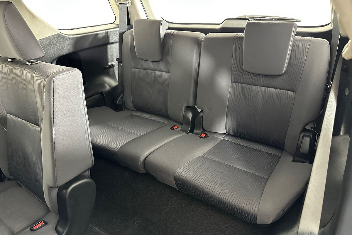 2021 Toyota FORTUNER GX GUN156R