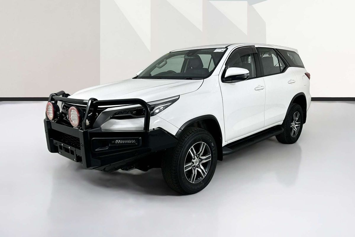 2021 Toyota FORTUNER GX GUN156R