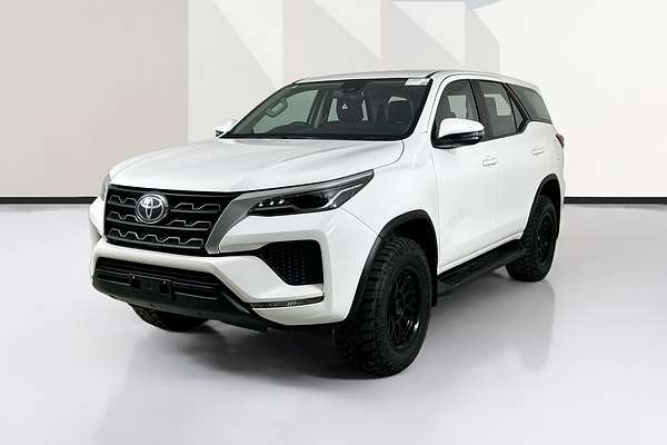 2022 Toyota FORTUNER GX GUN156R