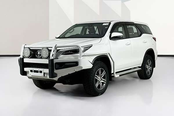 2023 Toyota FORTUNER GX GUN156R