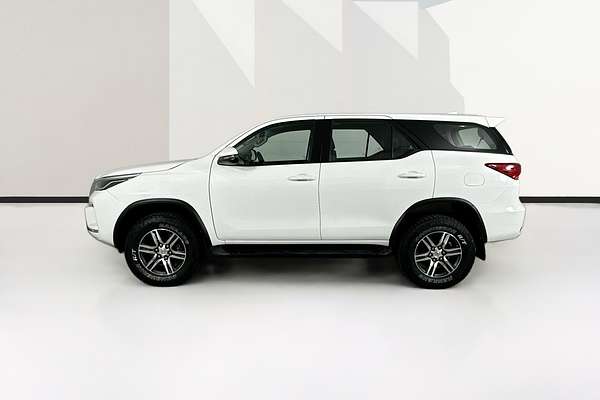 2022 Toyota FORTUNER GX GUN156R
