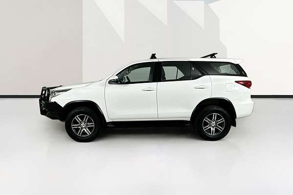 2020 Toyota FORTUNER GX GUN156R