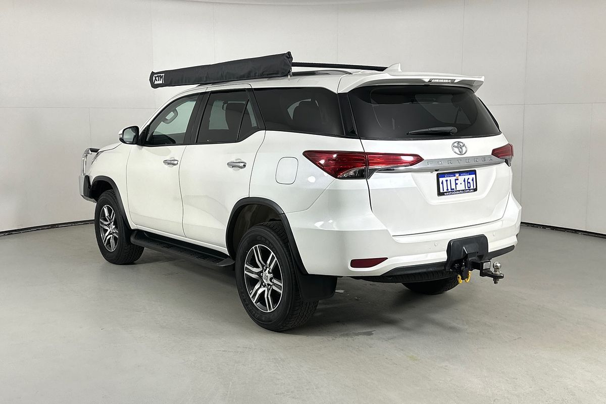 2017 Toyota FORTUNER GXL GUN156R