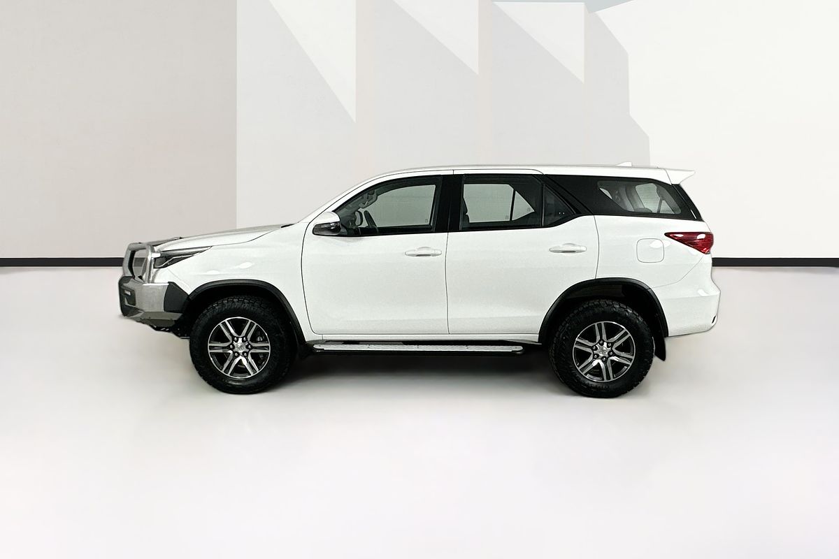 2021 Toyota FORTUNER GX GUN156R