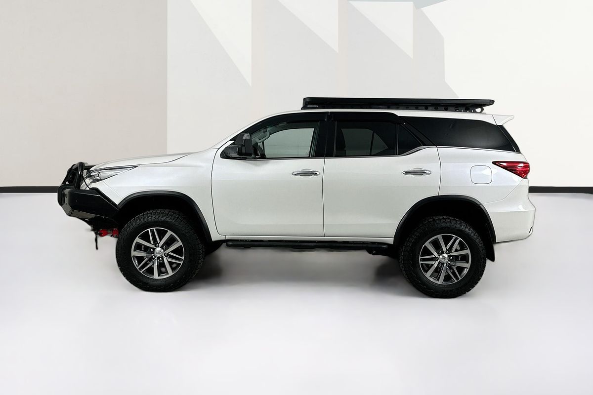 2018 Toyota FORTUNER CRUSADE GUN156R MY18