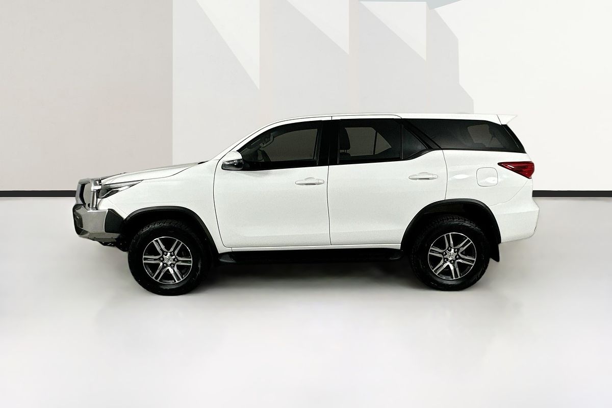 2022 Toyota Fortuner GX GUN156R