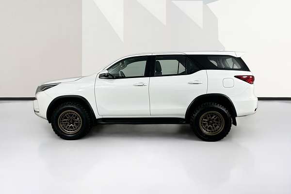 2024 Toyota FORTUNER GX GUN156R