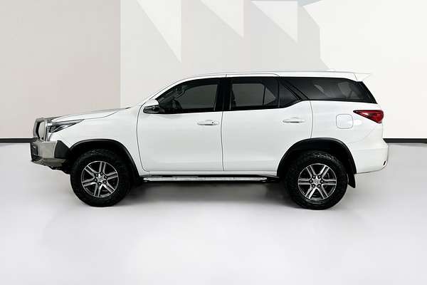 2022 Toyota FORTUNER GX GUN156R