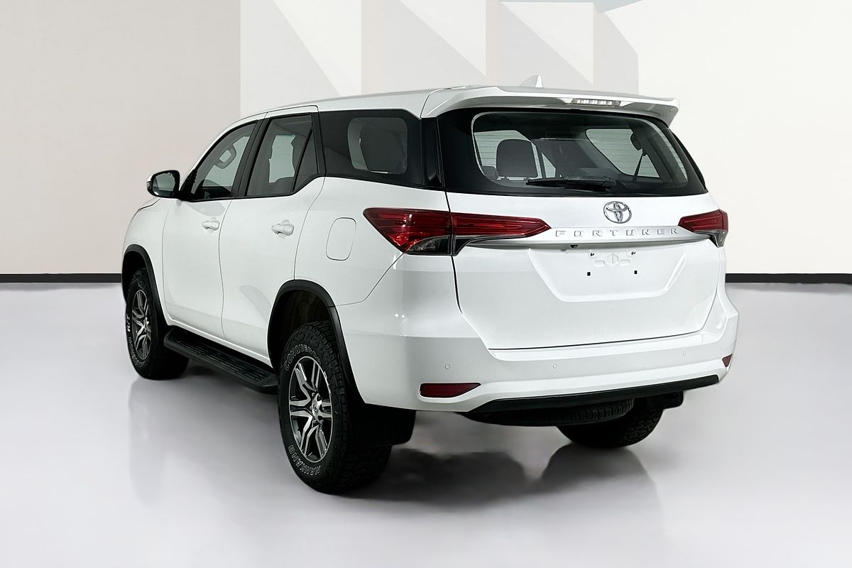 2022 Toyota FORTUNER GX GUN156R
