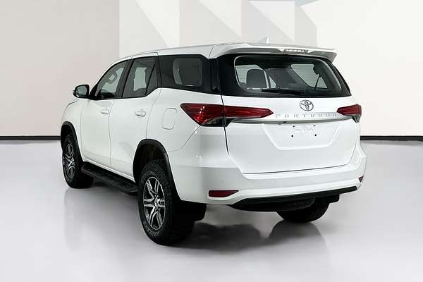 2022 Toyota FORTUNER GX GUN156R