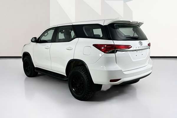 2022 Toyota FORTUNER GX GUN156R