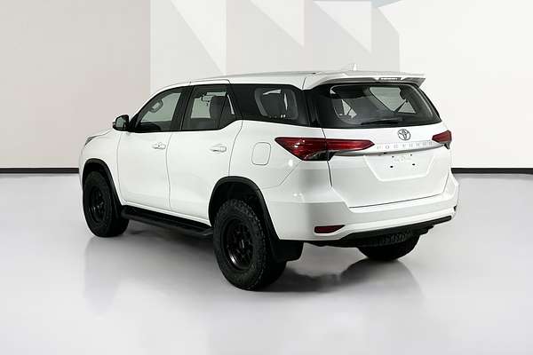 2022 Toyota FORTUNER GX GUN156R