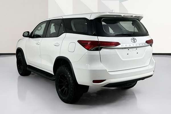 2022 Toyota FORTUNER GX GUN156R