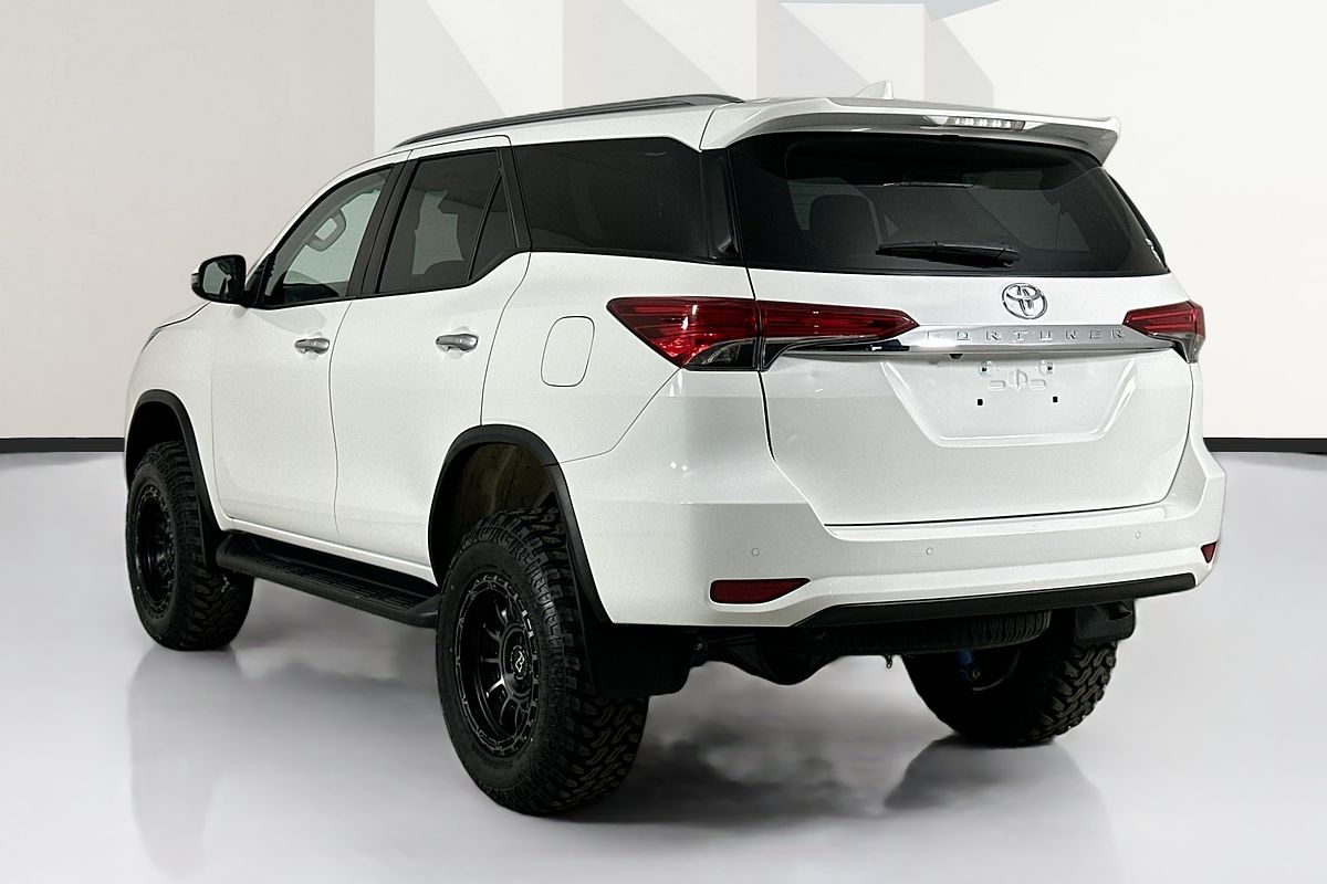 2023 Toyota FORTUNER GXL GUN156R