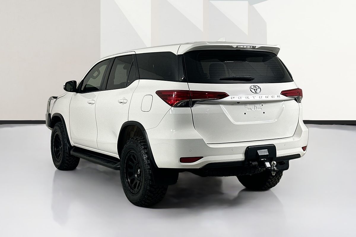 2021 Toyota FORTUNER GX GUN156R