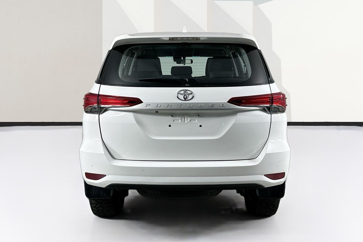 2022 Toyota FORTUNER GX GUN156R