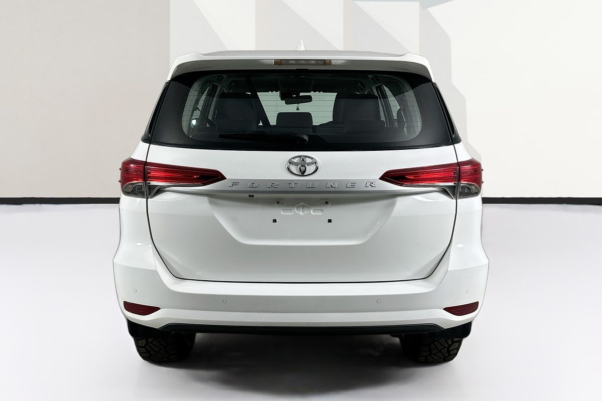 2022 Toyota FORTUNER GX GUN156R