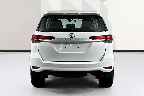 2022 Toyota FORTUNER GX GUN156R