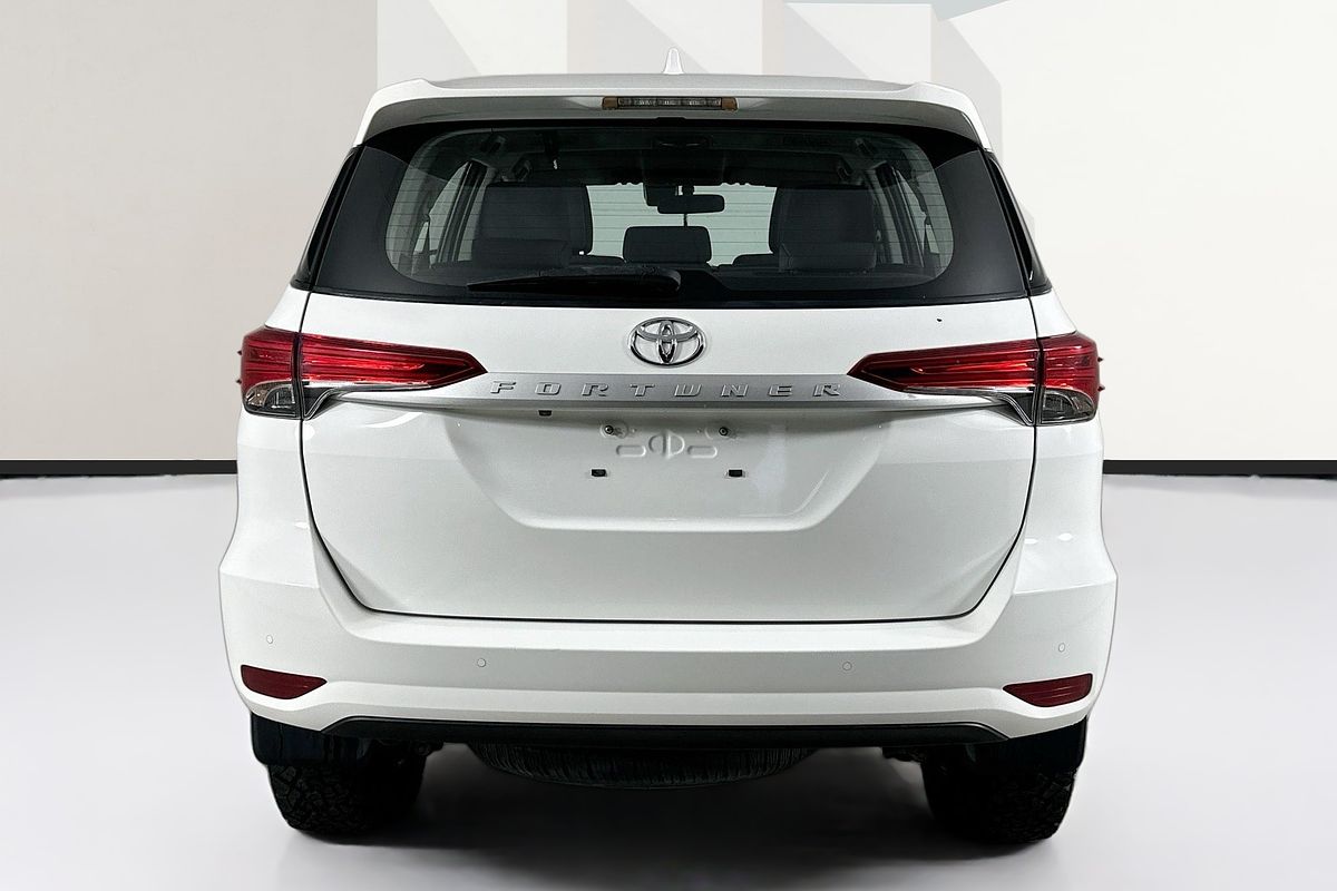 2022 Toyota FORTUNER GX GUN156R