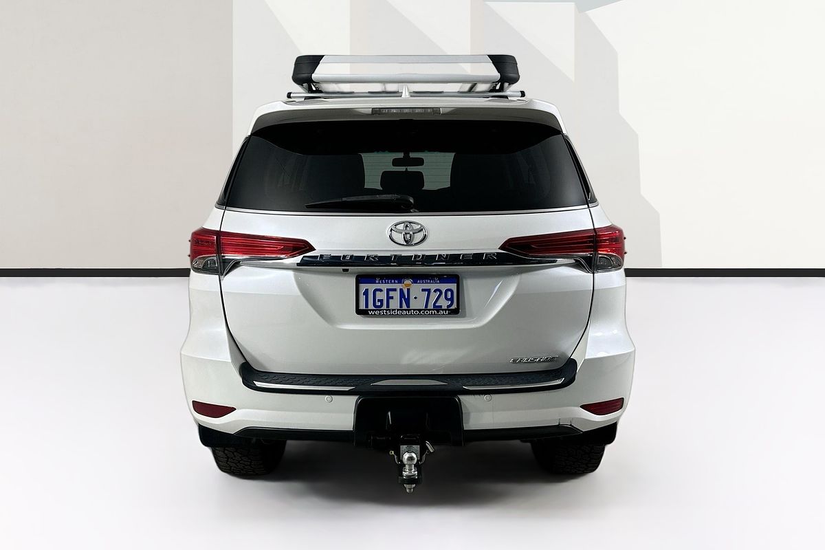 2017 Toyota FORTUNER CRUSADE GUN156R