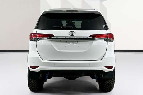 2023 Toyota FORTUNER GXL GUN156R
