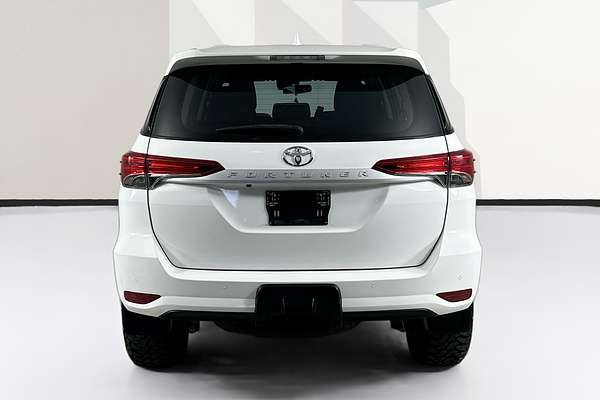 2021 Toyota FORTUNER GX GUN156R