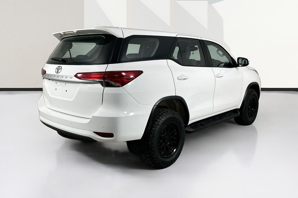 2022 Toyota FORTUNER GX GUN156R
