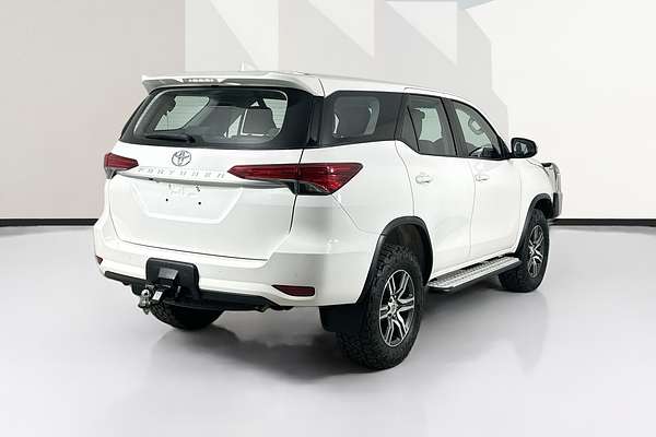 2021 Toyota FORTUNER GX GUN156R
