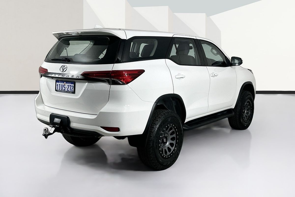 2022 Toyota Fortuner GX GUN156R