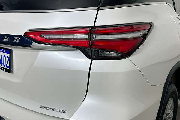 2022 Toyota FORTUNER CRUSADE GUN156R