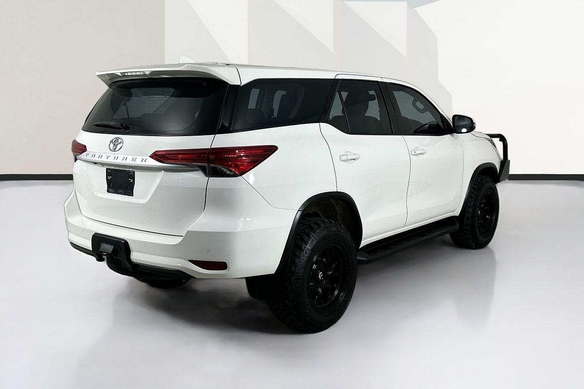 2021 Toyota FORTUNER GX GUN156R