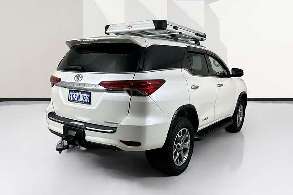 2017 Toyota FORTUNER CRUSADE GUN156R