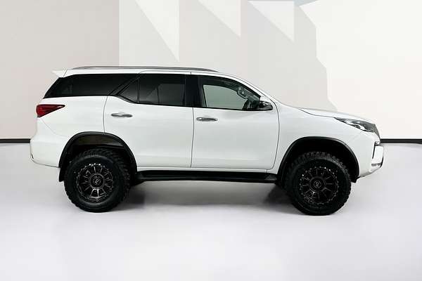 2023 Toyota FORTUNER GXL GUN156R