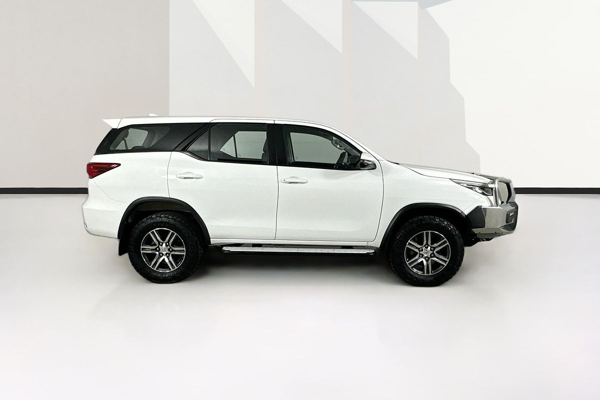 2021 Toyota FORTUNER GX GUN156R