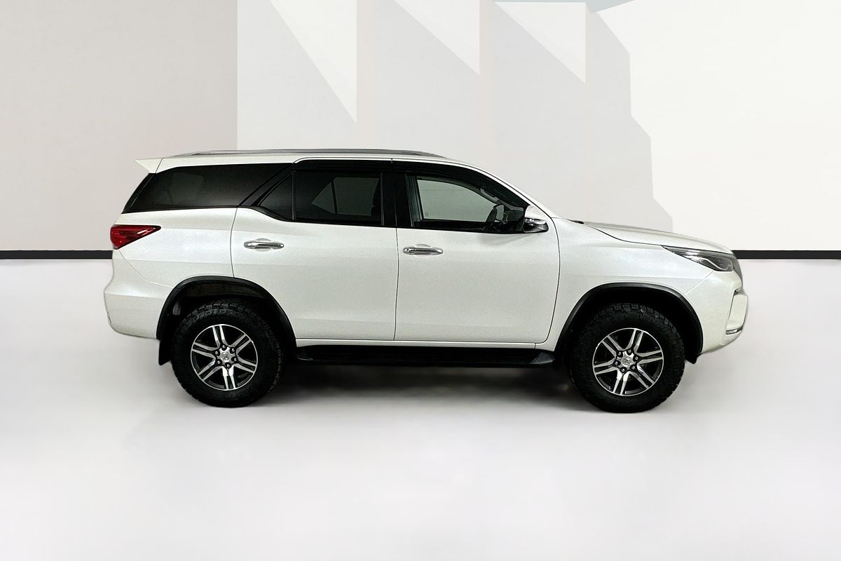 2021 Toyota FORTUNER GXL GUN156R
