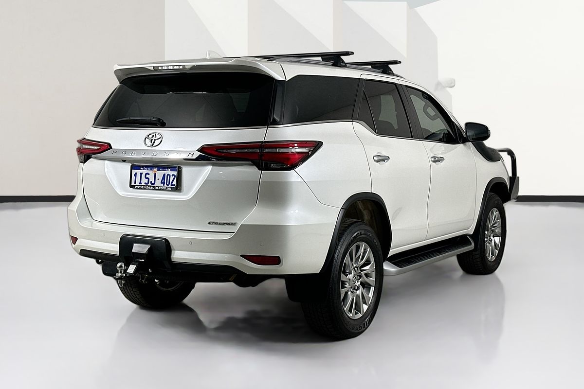 2022 Toyota FORTUNER CRUSADE GUN156R