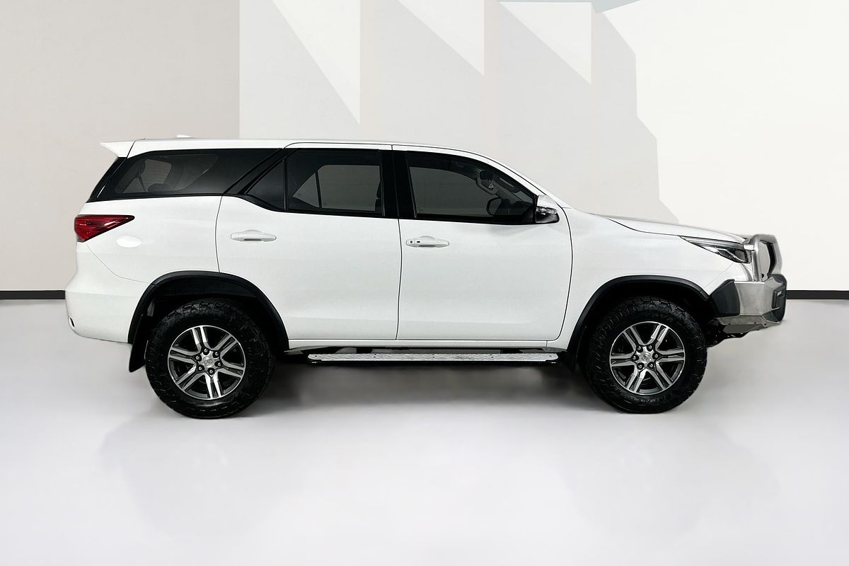 2022 Toyota FORTUNER GX GUN156R