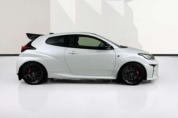 2022 Toyota GR YARIS RALLYE GXPA16R
