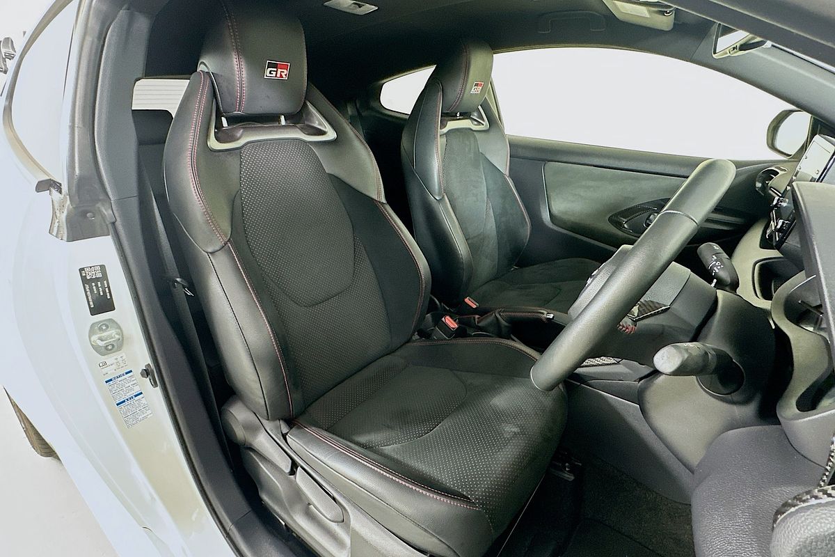 2022 Toyota GR YARIS RALLYE GXPA16R