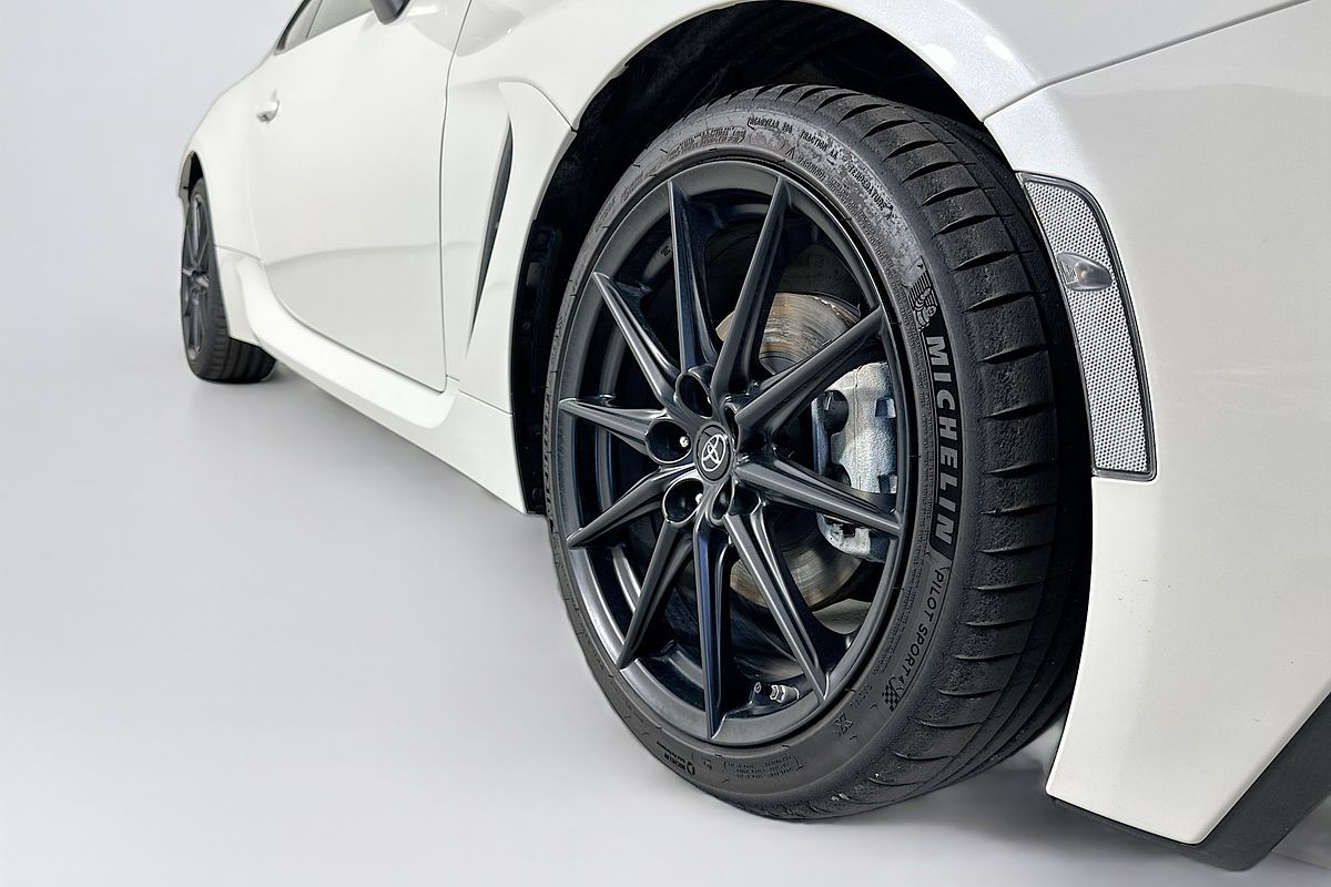 2024 Toyota GR86 GTS ZN8