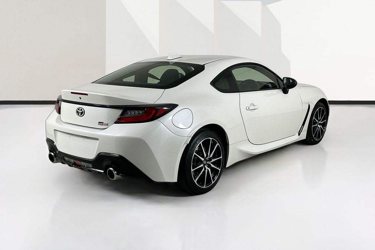 2022 Toyota GR86 GT ZN8