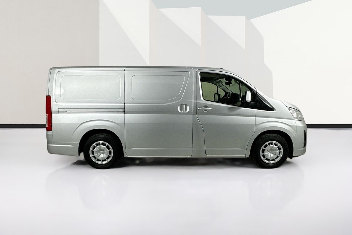 2019 Toyota HIACE LWB GDH300R LWB